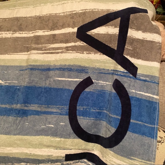 Nautica Home Beach Towel 35 X 67 Stripes New - Picture 2 of 4